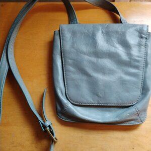 Vintage-Inspired Blue Leather Crossbody Bag with Paisley Lining